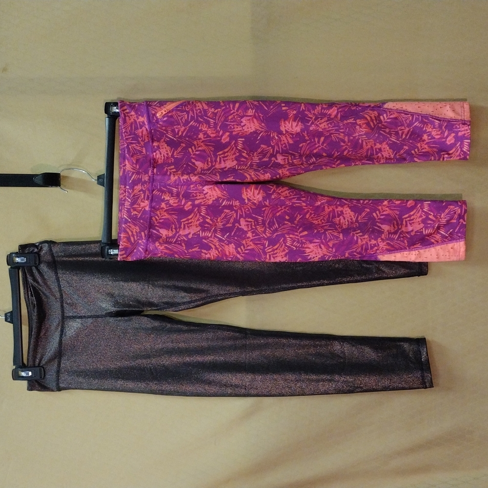 2 pair - Champion & 90 degrees girl's leggings L